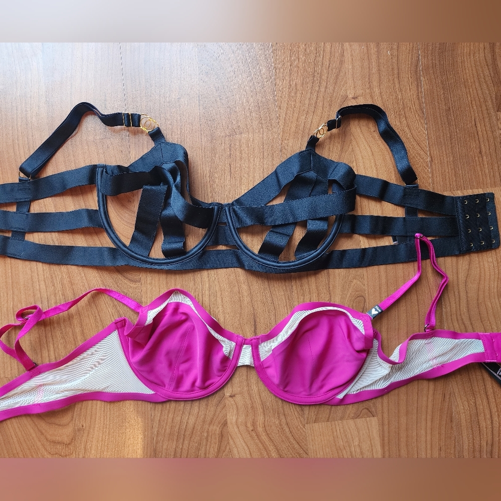 2 New Victoria Secret Bras Unlined 34DD/E Black Strappy Pink Mesh Satin